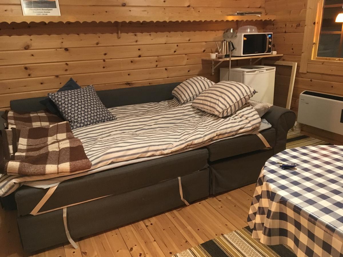 Stuga Vid Hedenaesets Stencafe Exterior foto